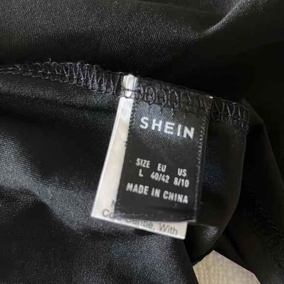 Shein Black Halter top - Large - Picture 4 of 5